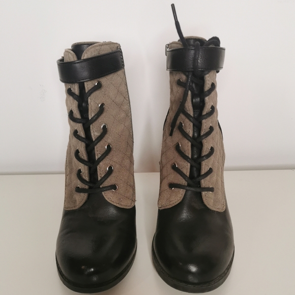 Shoes - Picture 3 of 5